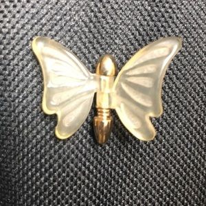 Vintage 1960s AVON Butterfly Pin, Articulated Butterfly‎